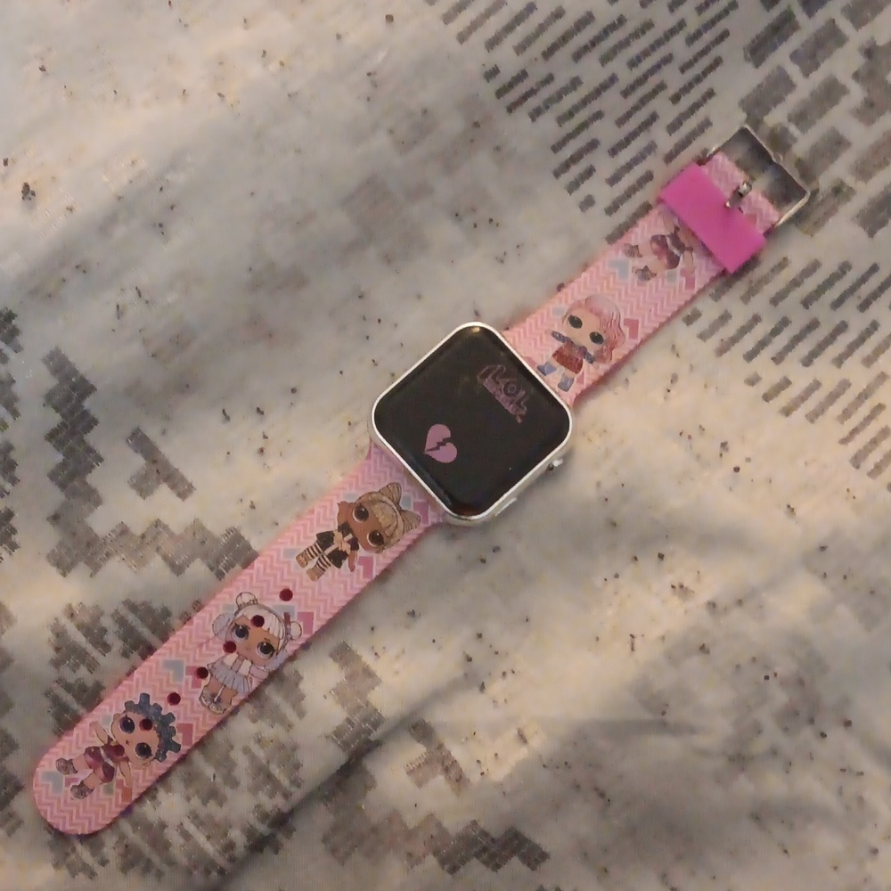 Accutime LOL Surprise Watch - Picture 2 of 6